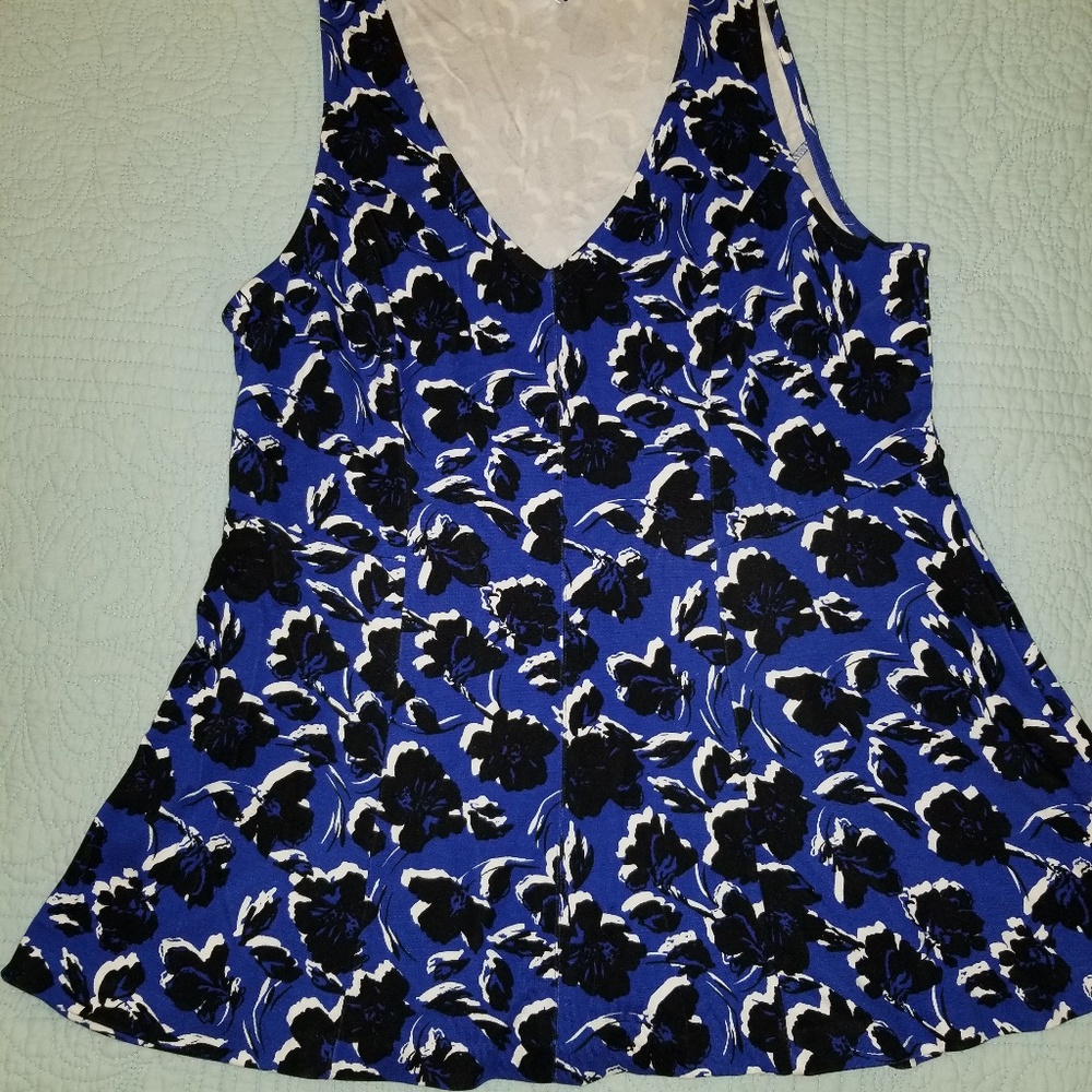 Torrid tank sz 0